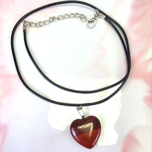 Natural Stone Heart Pendant Necklace​